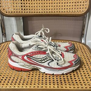 Saucony Women's White and Red Sneakers